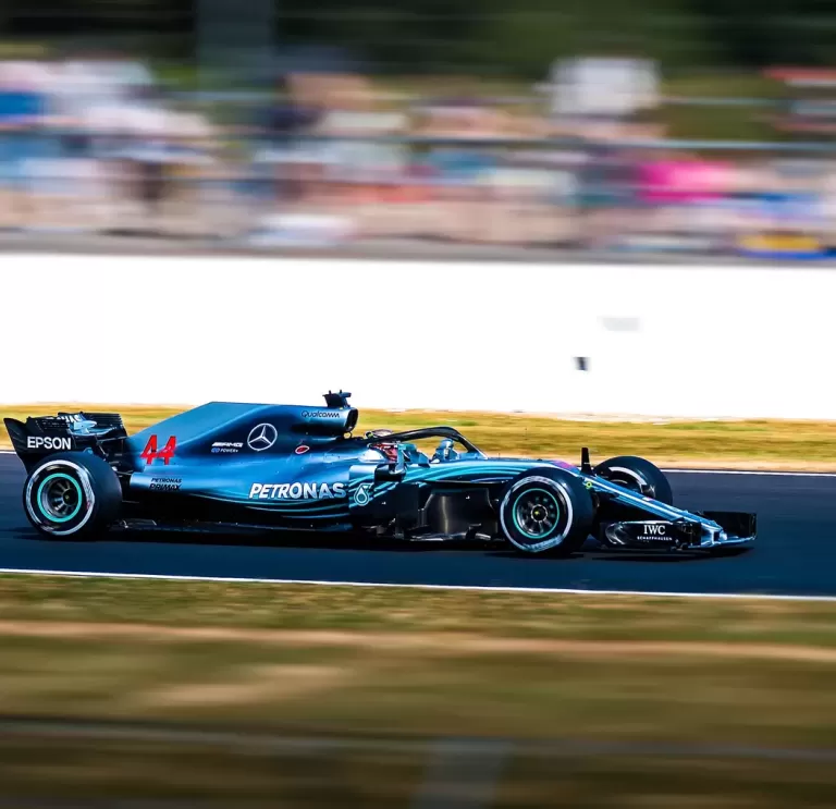 F1 racing car