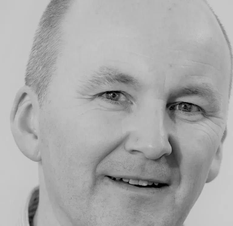 Dr Wyn Meredith