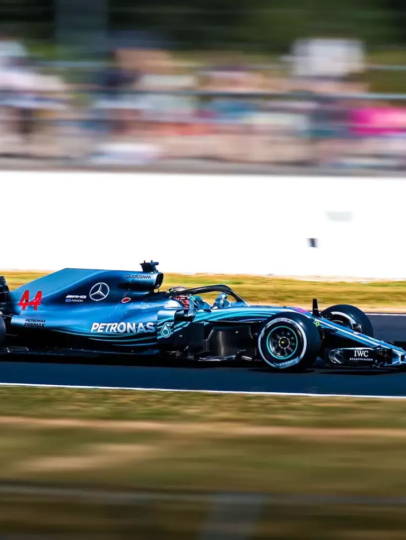 F1 racing car
