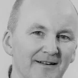 Dr Wyn Meredith